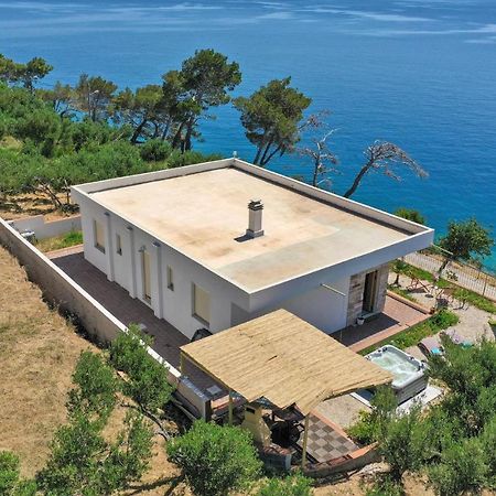 Holiday Home Villetta Belveder Baska Voda Bagian luar foto