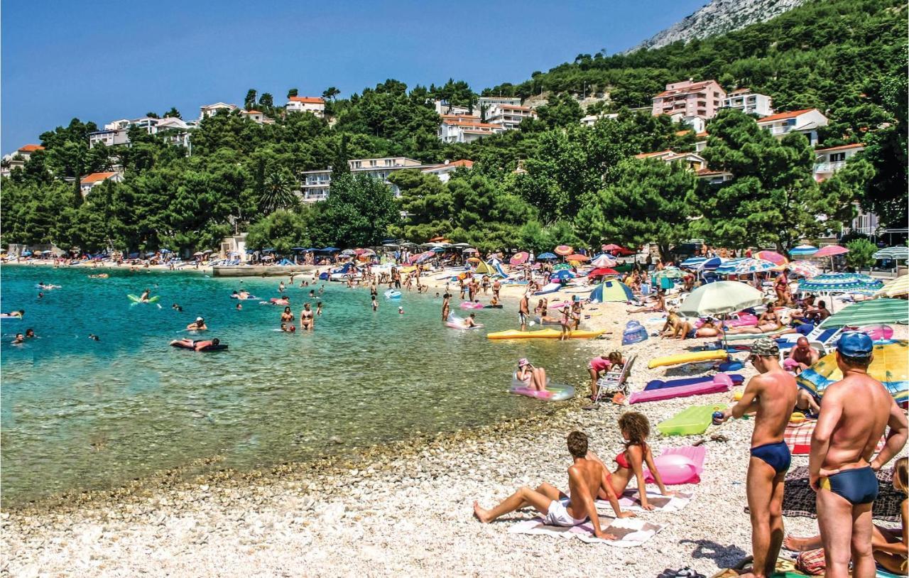 Holiday Home Villetta Belveder Baska Voda Bagian luar foto