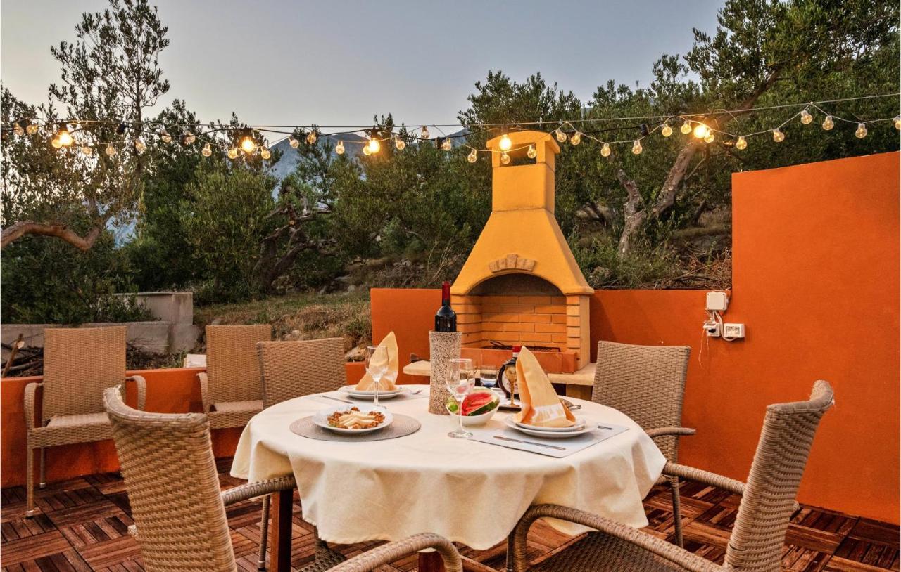 Holiday Home Villetta Belveder Baska Voda Bagian luar foto
